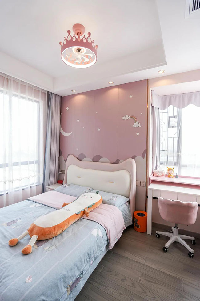 192平米現(xiàn)代復(fù)式，感受寫意生活舒適與自在